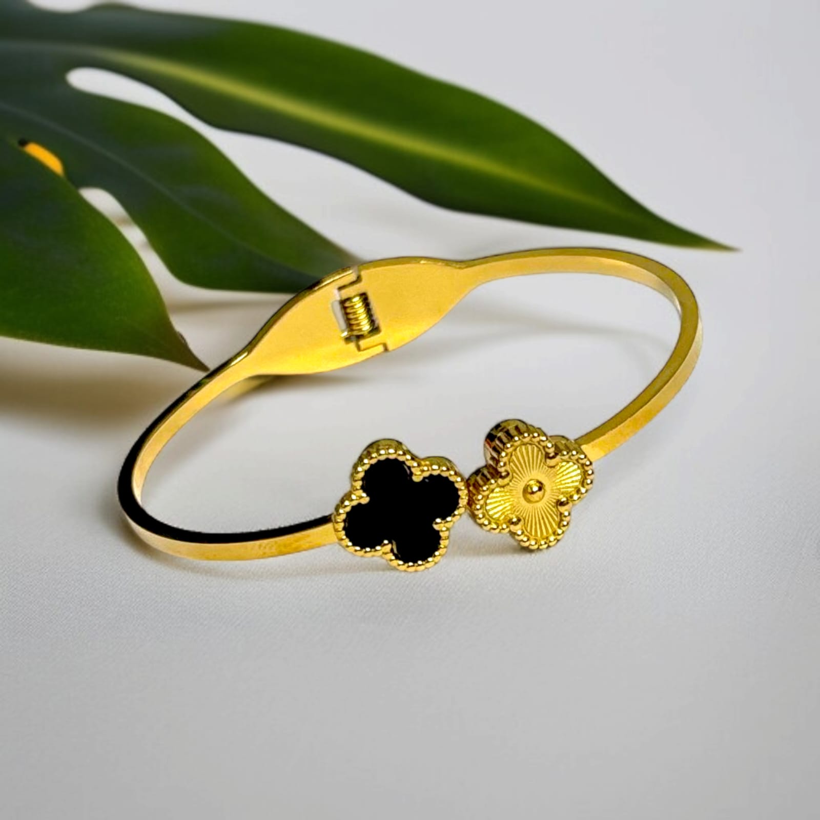 Clover Bracelet - Anti  Tarnish